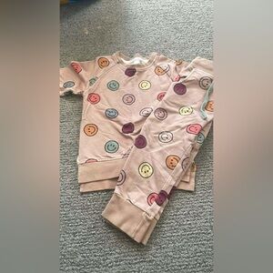 Smiley face sweat set